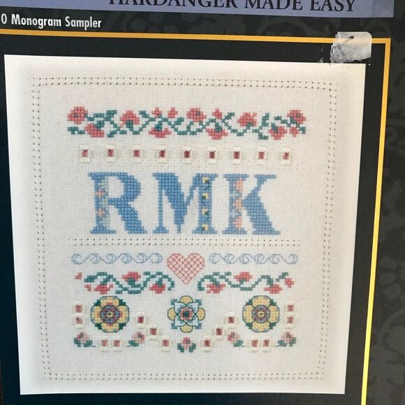 Anchor hardanger made easy monogram sampler 28110 cross stitch New old stock - Picture 3 of 6